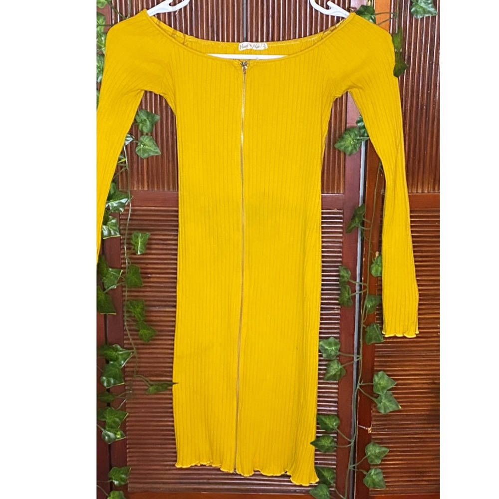 мιиι σff тнє ѕнσυℓ∂єя ∂яєѕѕ 💛